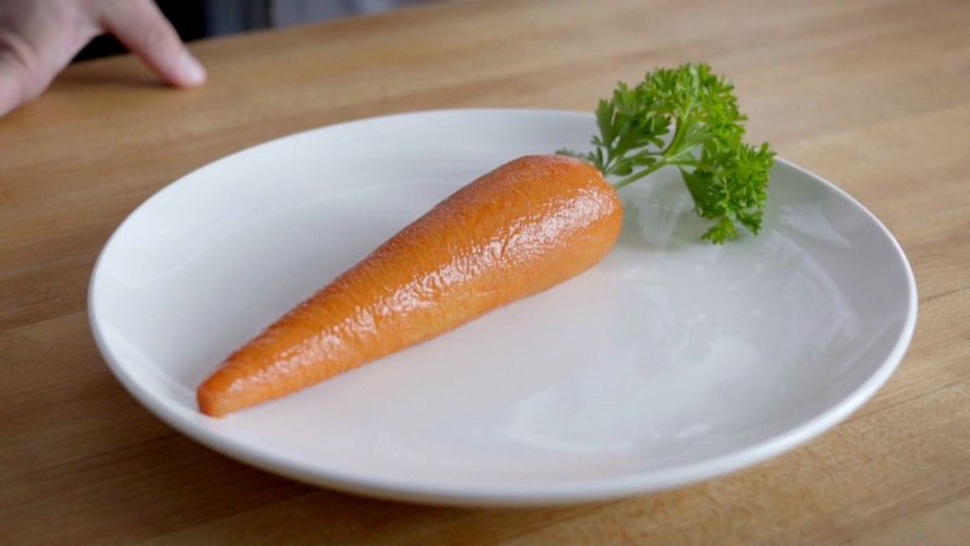 Une chaîne de fast-food a créé une carotte faite de viande pour taquiner les véganes