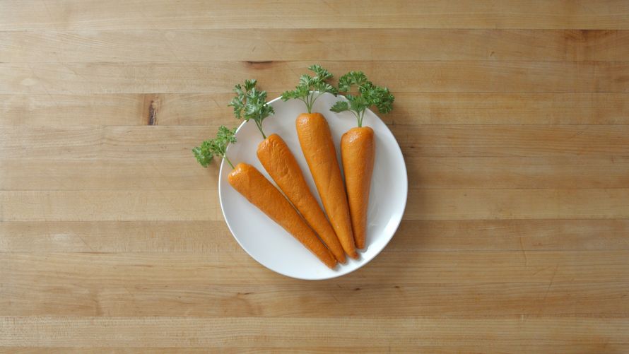 Une chaîne de fast-food a créé une carotte faite de viande pour taquiner les véganes