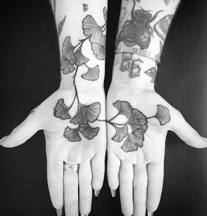 22 plus beaux tatouages dans la paume de la main