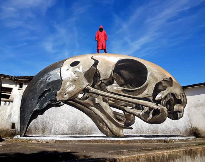 Ce graffeur qui est devenu célèbre pour ses fresques 3D continue à faire ce qu’il fait de mieux (16 photos)
