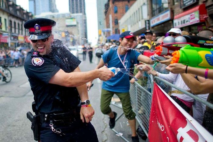 22 images amusantes qui résument parfaitement le Canada