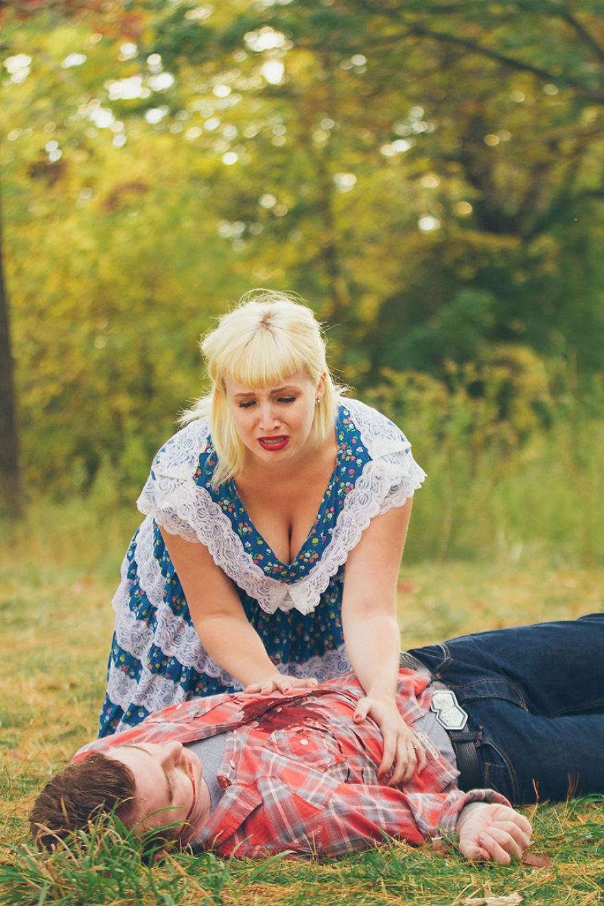 Ce couple a participé à la séance photo de fiançailles la plus effrayante (21 images)