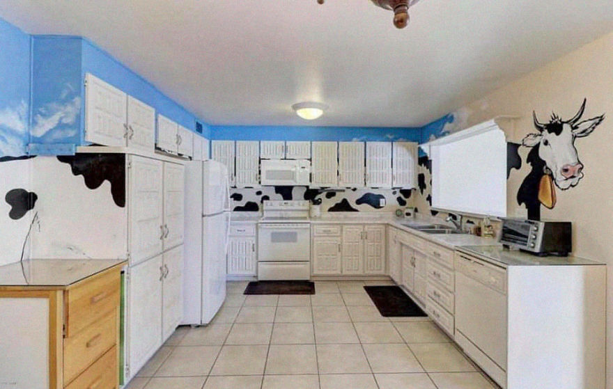 25 pires designs d’intérieur trouvés par une agente immobilière et ses collègues