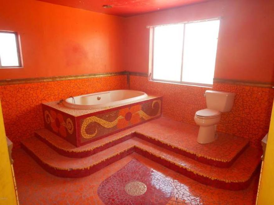 25 pires designs d’intérieur trouvés par une agente immobilière et ses collègues
