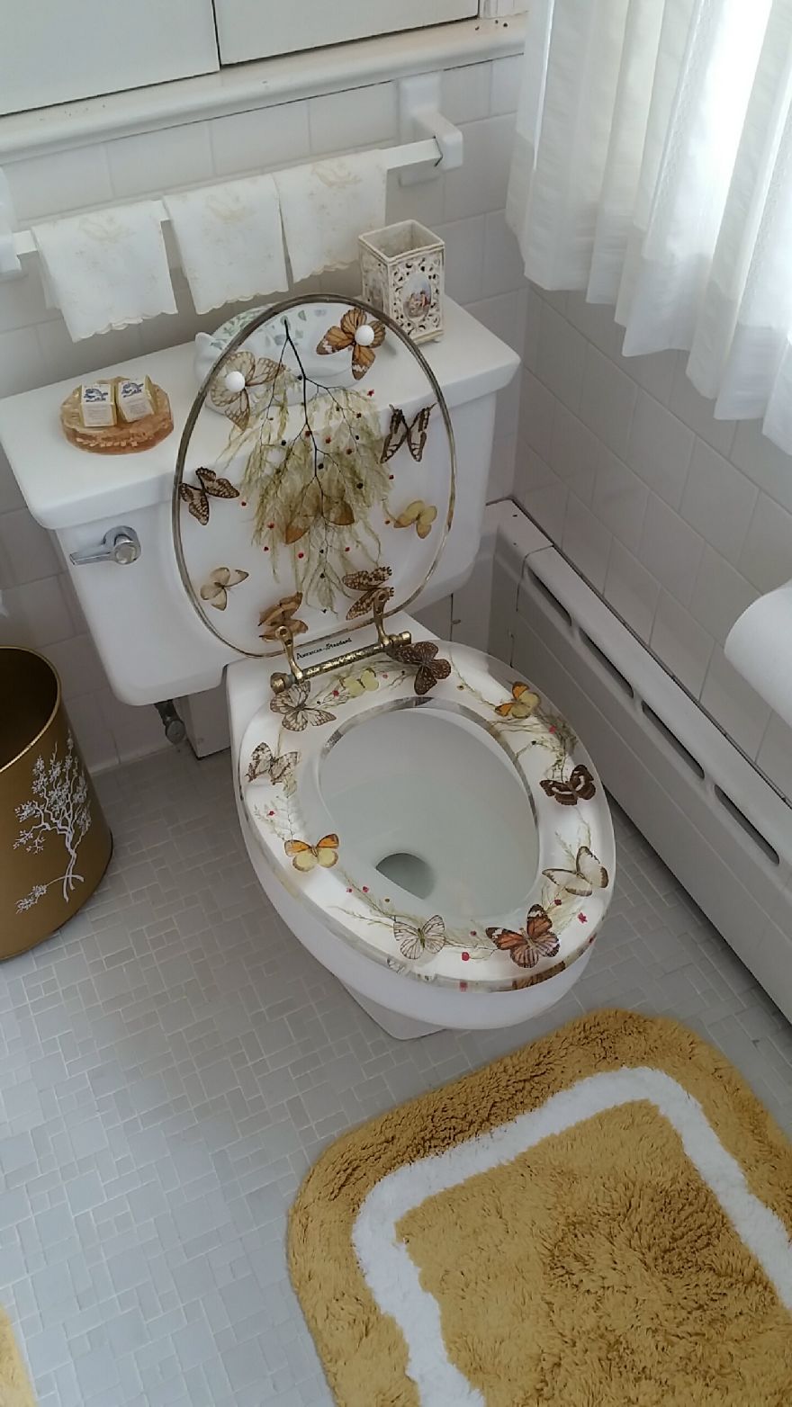 25 pires designs d’intérieur trouvés par une agente immobilière et ses collègues