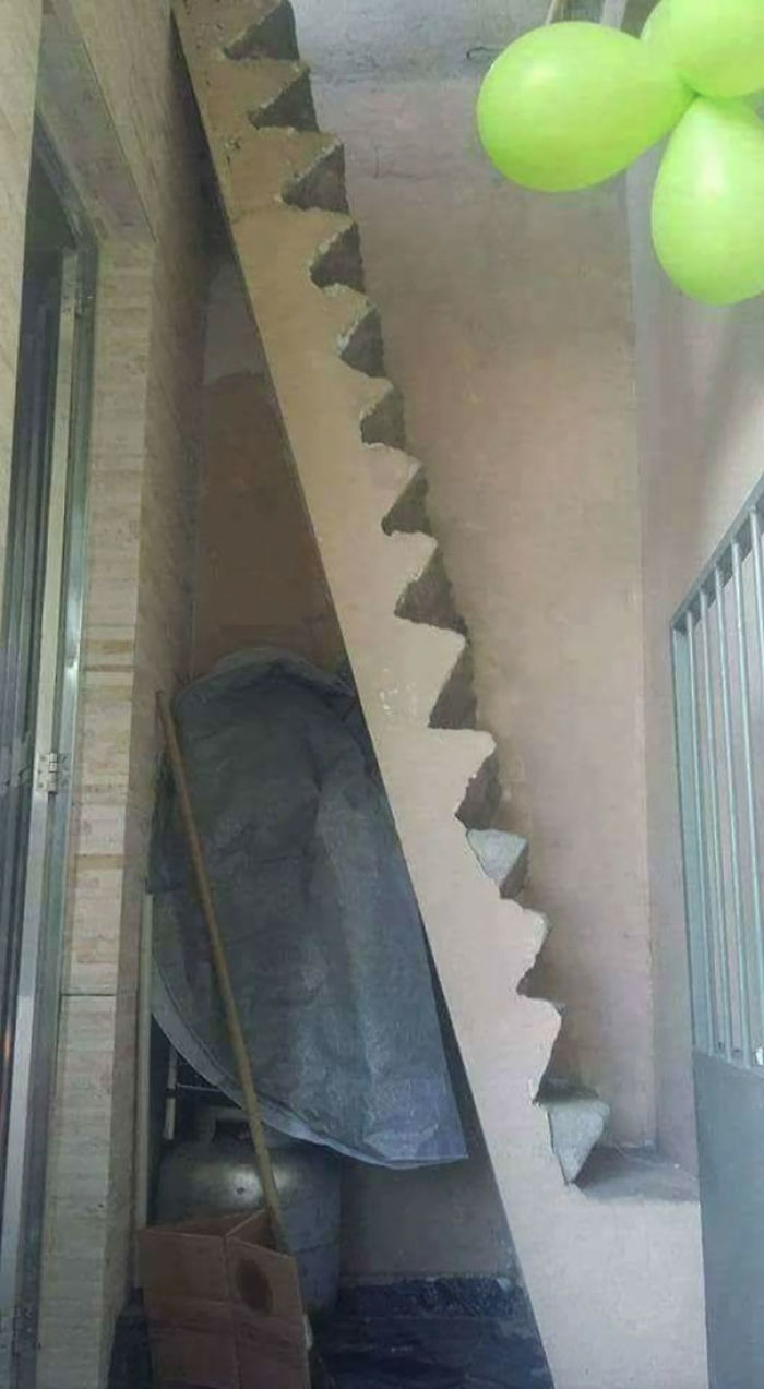 22 pires designs d’escaliers qui pourraient entraîner de graves blessures