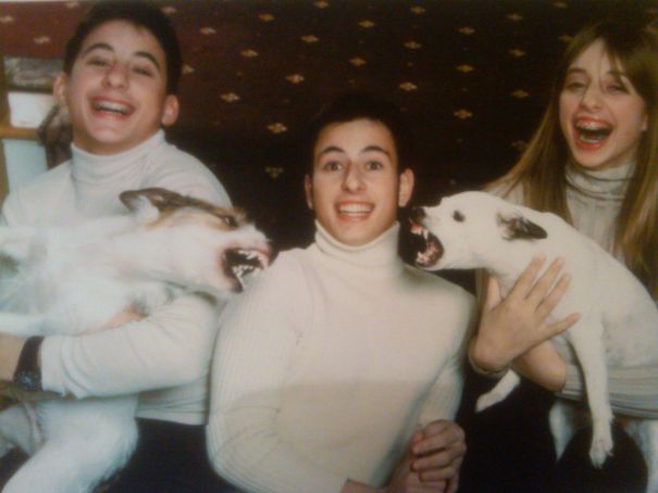22 personnes qui ont partagé les photos les plus drôles qu’elles ont prises avec leurs frères et soeurs