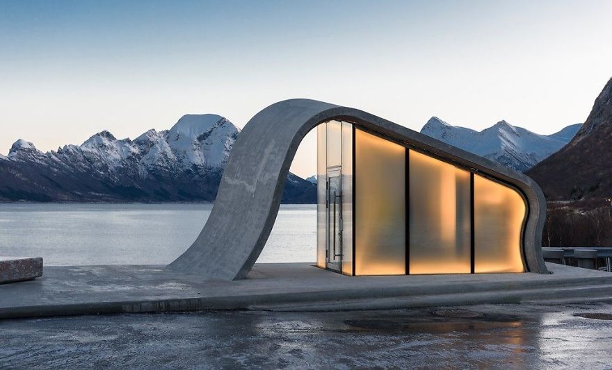 19 images des plus belles toilettes du monde qui vont vous en mettre plein la vue