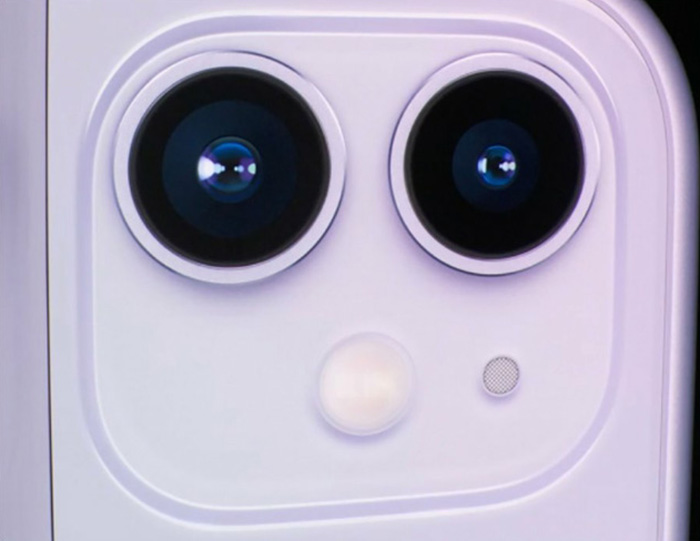 Apple a dévoilé son plus récent iPhone et les internautes ont réagi avec 18 blagues hilarantes
