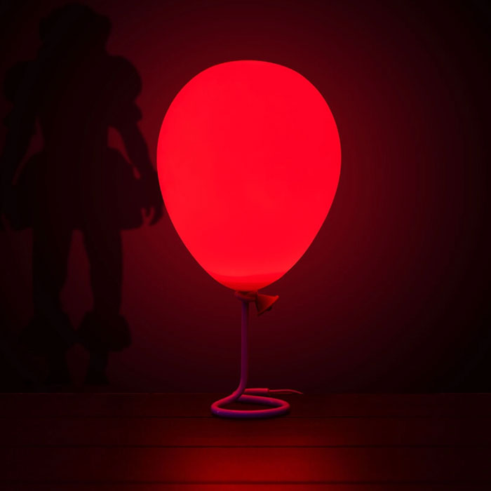 Quelqu’un Vient De Créer Une Lampe Ballon Ça Et La