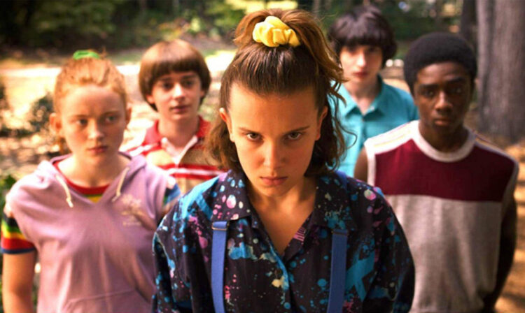 Stranger Things Saison 4 Acteur Cheveux Long La saison 4 de Stranger Things a été confirmée - ipnoze