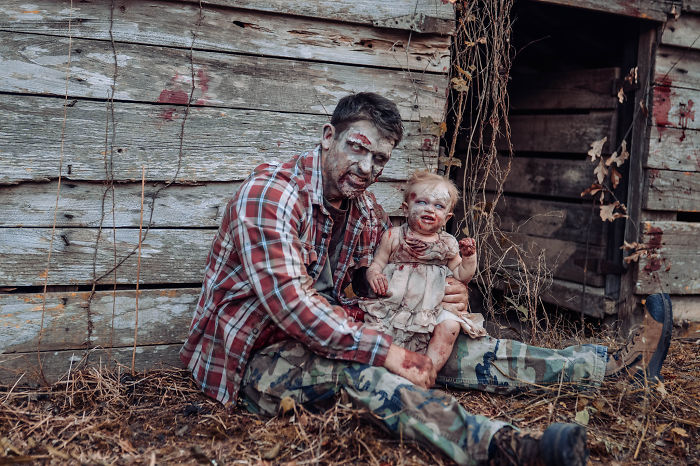 Une maman a transformé son bébé en zombie pour une séance photo d’horreur et la petite a assuré