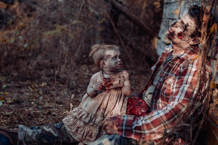 Une maman a transformé son bébé en zombie pour une séance photo d’horreur et la petite a assuré