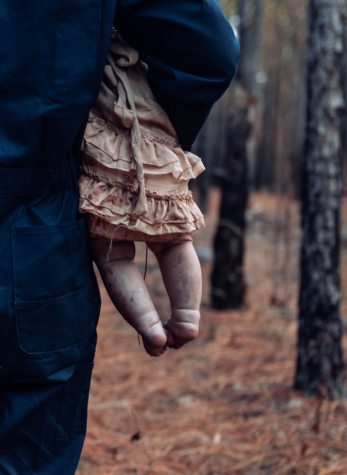 Une maman a transformé son bébé en zombie pour une séance photo d’horreur et la petite a assuré