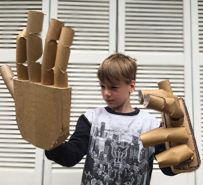 Je confectionne des costumes avec des boîtes en carton pour mes enfants et voici les 20 meilleurs