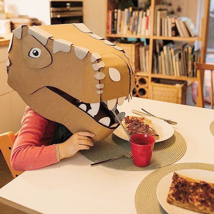 Je confectionne des costumes avec des boîtes en carton pour mes enfants et voici les 20 meilleurs