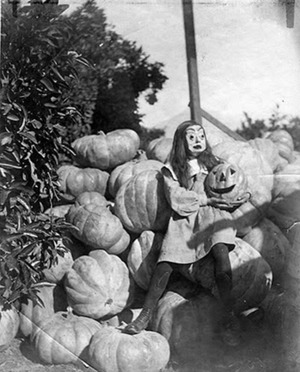 33 costumes d’Halloween vintage qui vont te faire mourir de peur