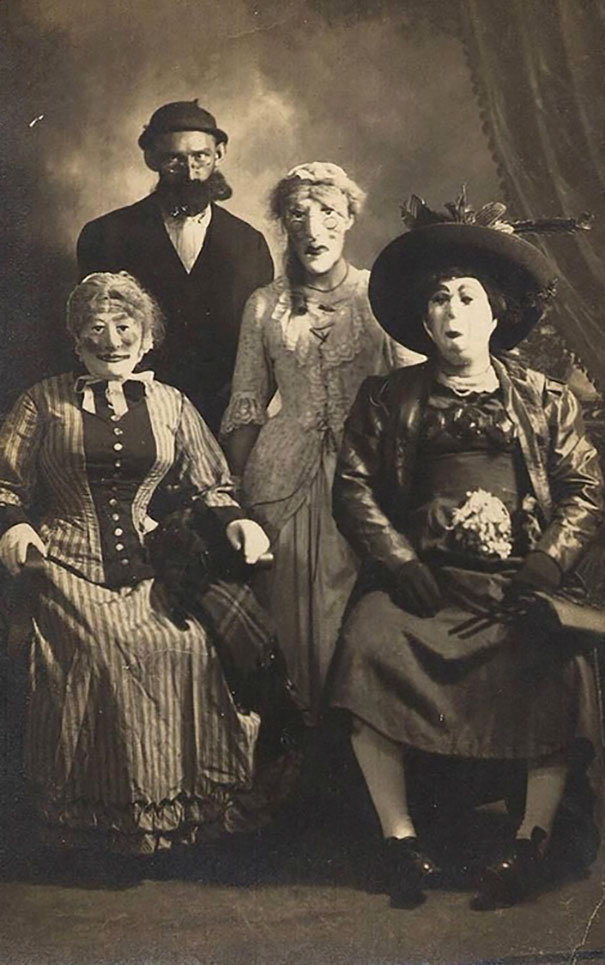 33 costumes d’Halloween vintage qui vont te faire mourir de peur