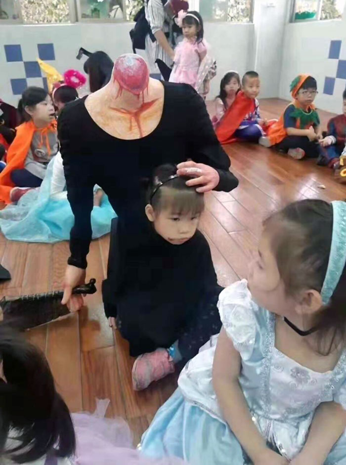 33 enfants qui ont « gagné » l’Halloween