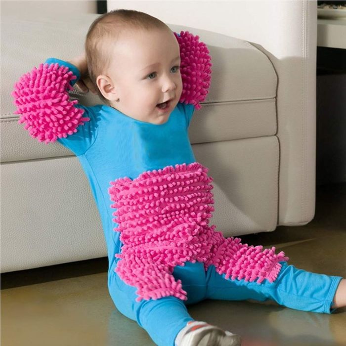 Tu peux acheter un pyjama-vadrouille pour bébés sur Amazon, mais les gens ne savent pas trop quoi en penser