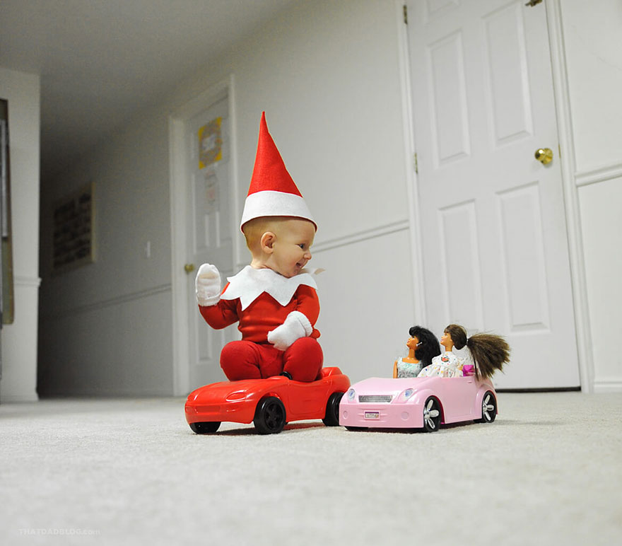 Ce papa de six enfants a transformé son bébé en adorable lutin de Noël (10 images)