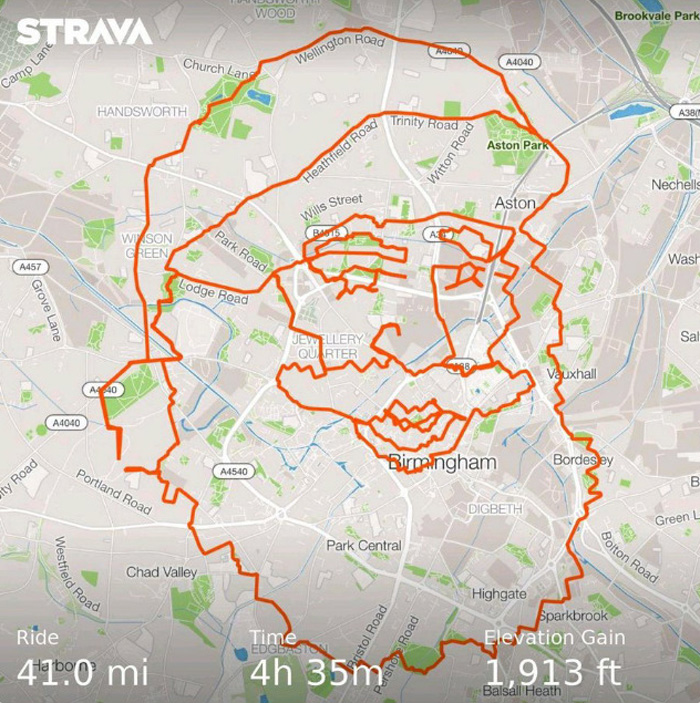 Ce cycliste a passé 9 heures à pédaler pour créer une image d’un renne sur une application de fitness