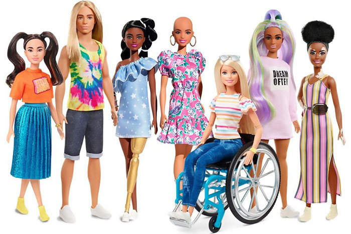 Barbie célèbre la diversité en créant des poupées aux capacités différentes avec du vitiligo et sans cheveux qui viennent en 35 tons de peau différents