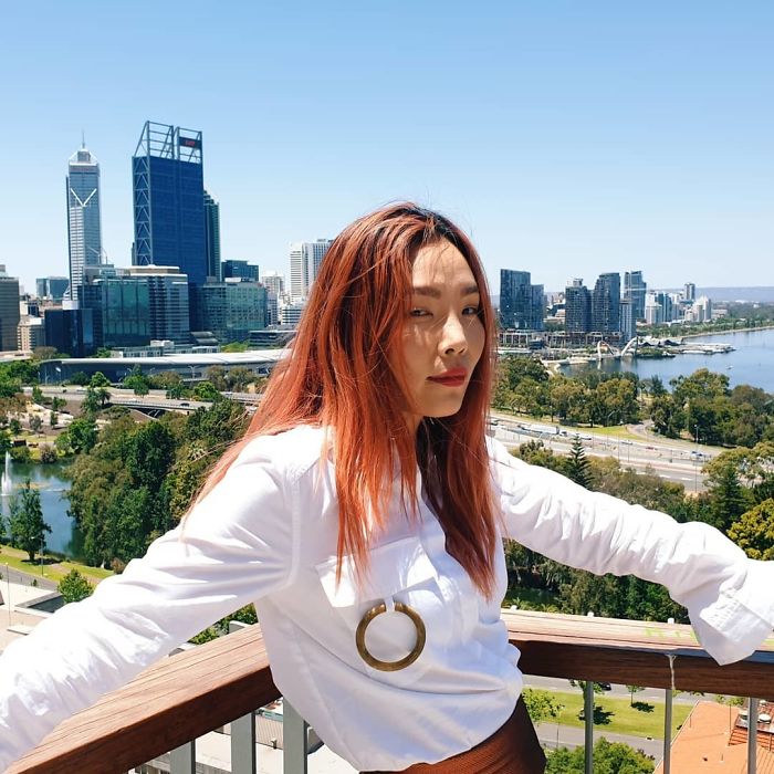 15 célébrités qui ont fait un don pour aider les pompiers australiens