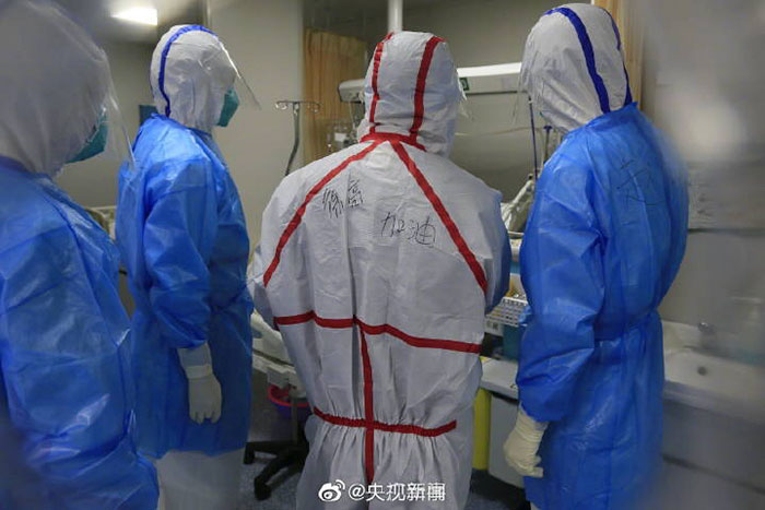 30 images qui montrent les réalités du personnel médical travaillant à Wuhan