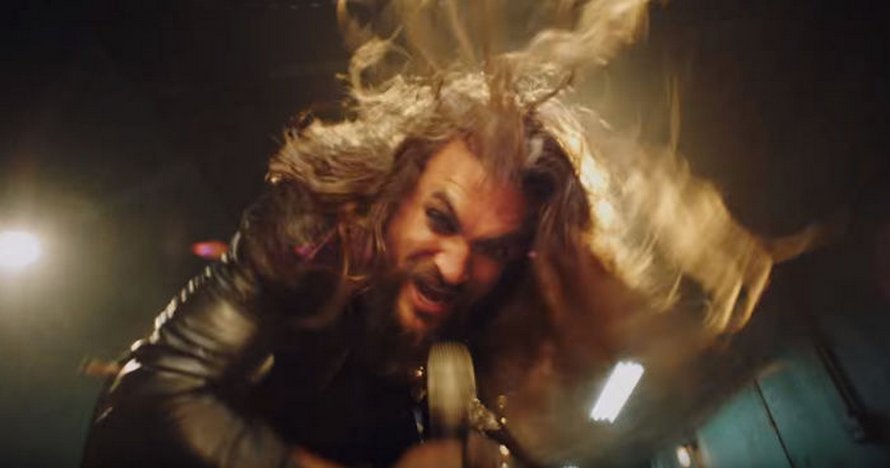 Ozzy Osbourne a demandé à Jason Momoa de l’incarner dans un nouveau clip et il a assuré