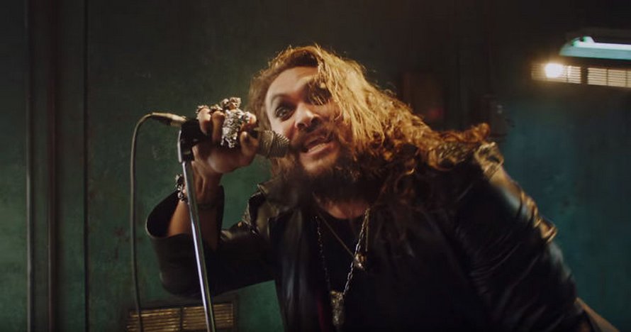 Ozzy Osbourne a demandé à Jason Momoa de l’incarner dans un nouveau clip et il a assuré