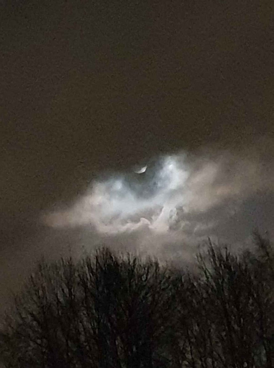 Cette femme a capturé l’oeil de la tempête Ciara dans une série d’images uniques