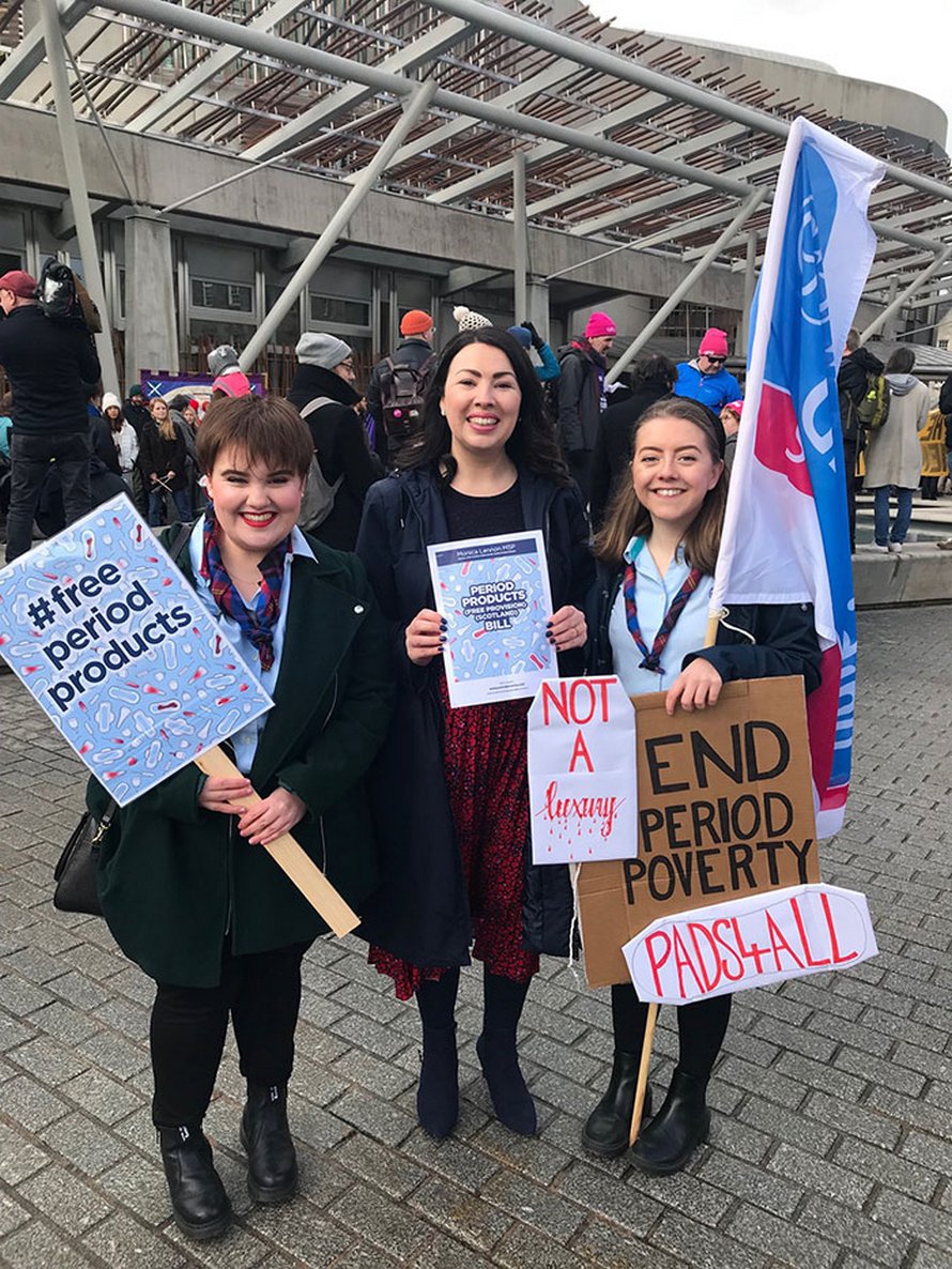 L’Écosse est sur le point de marquer l’histoire en devenant le premier pays à rendre les produits d’hygiène féminine gratuits