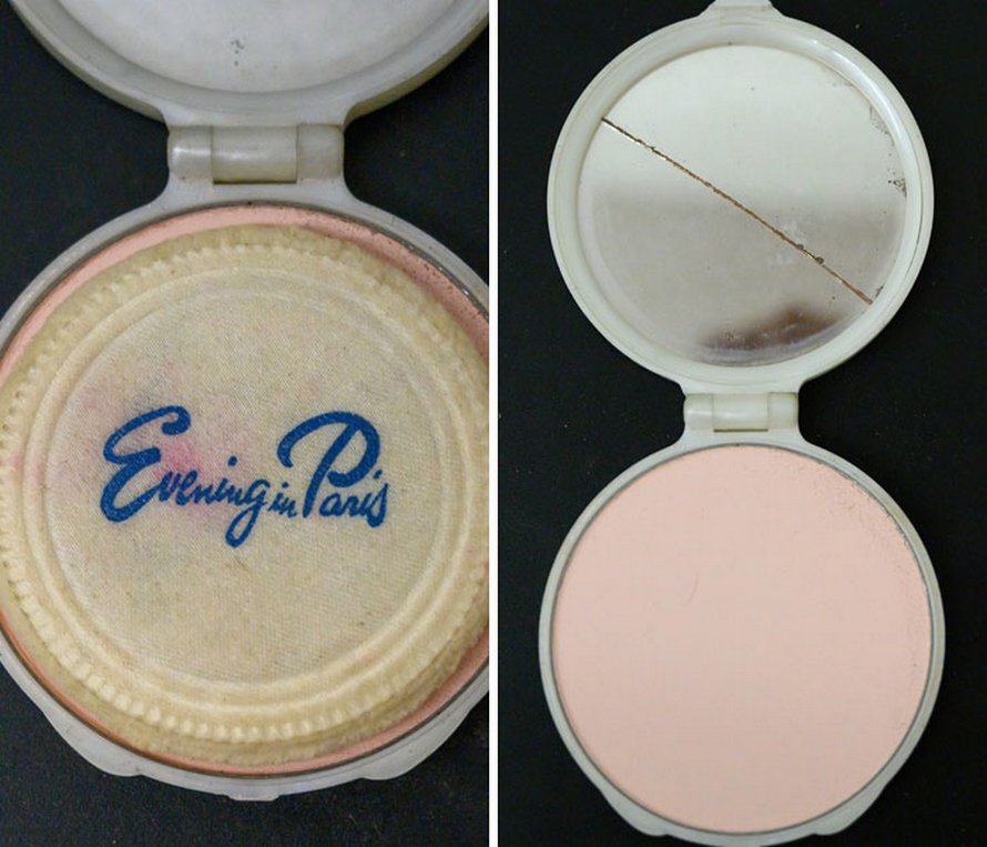 Cette école a trouvé un sac à main perdu dans les années 50, et c’est comme une capsule temporelle pour les gens de cette génération