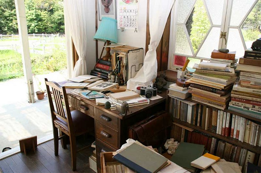 Cette maison est identique à celle que vous avez vue dans « Mon voisin Totoro » et comprend même tous les meubles originaux