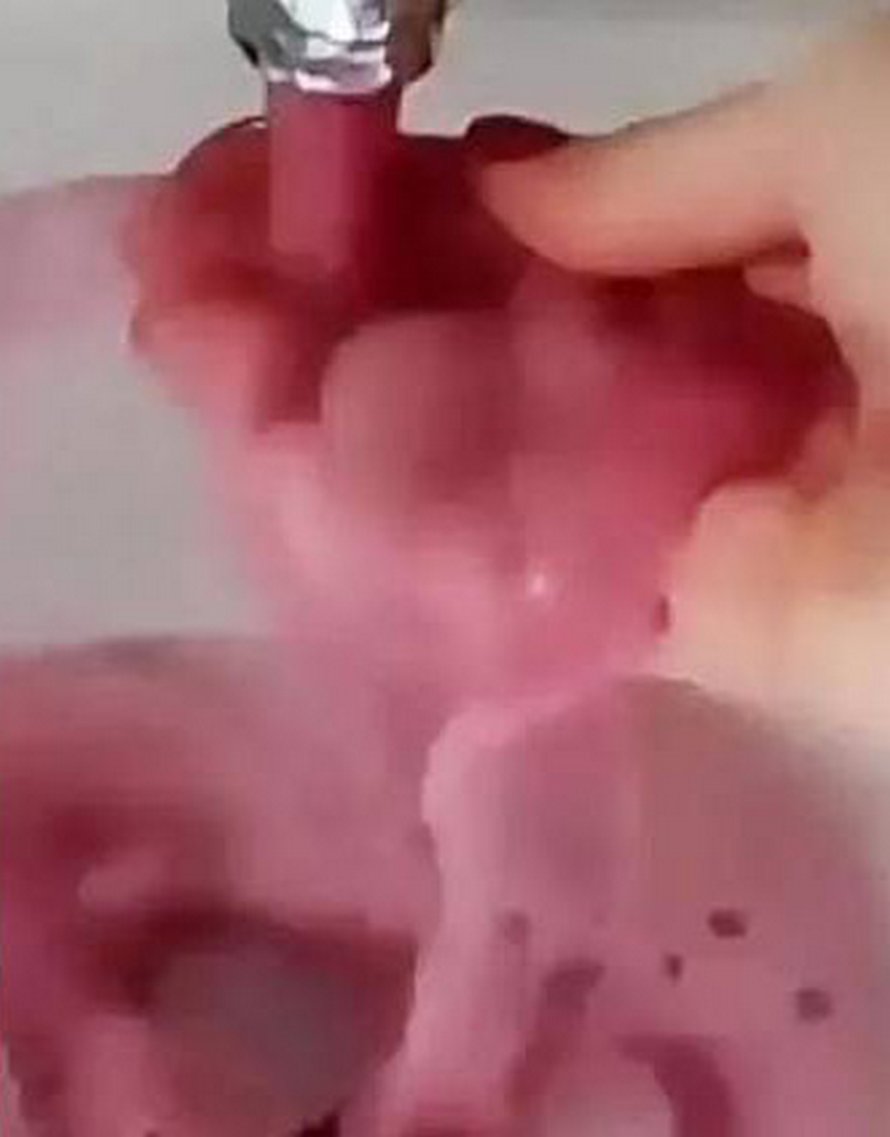 Les robinets d’eau se sont mis à verser du vin dans un village italien après l’erreur d’un vignoble local