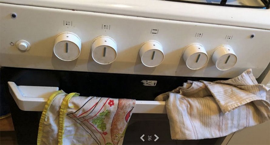 Une femme a commandé 1 000 yeux en plastique et a passé 2 heures à en coller sur tout dans l’appartement de son petit ami