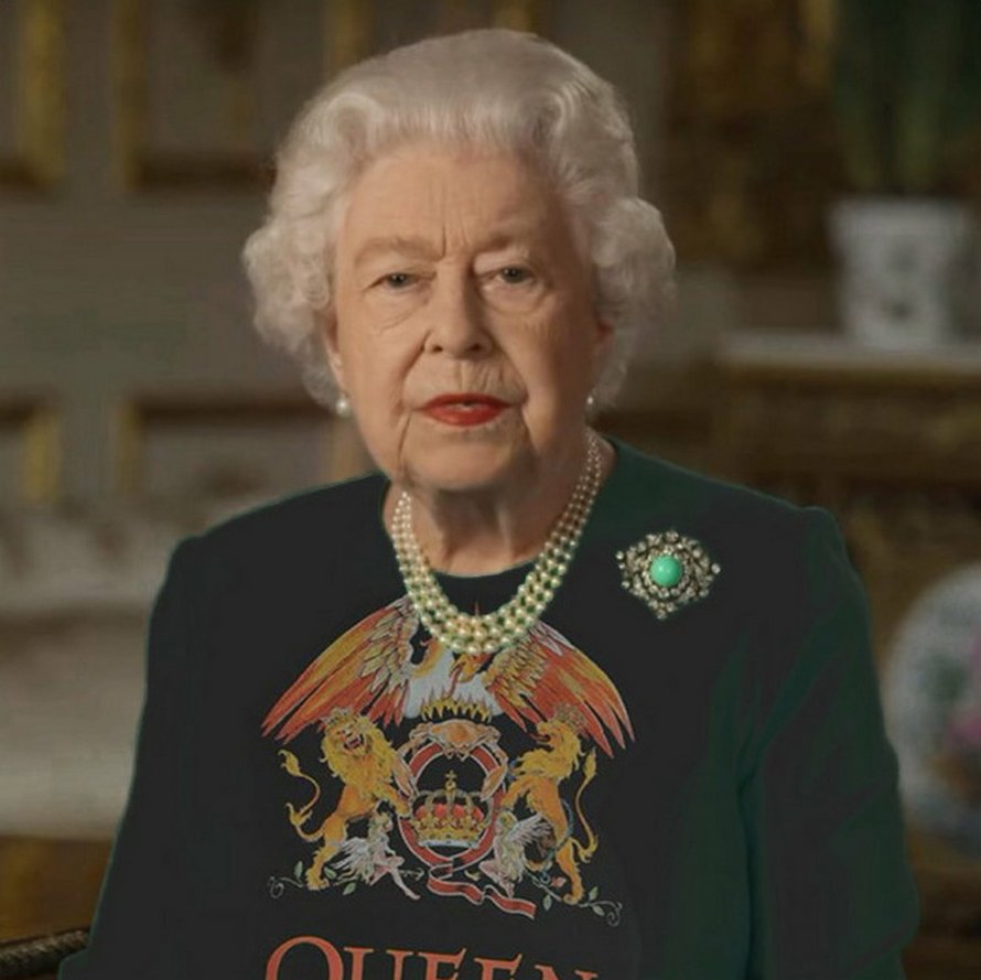 La reine d’Angleterre a prononcé un discours vêtue d’un habit vert et les photoshopeurs ont immédiatement su quoi faire