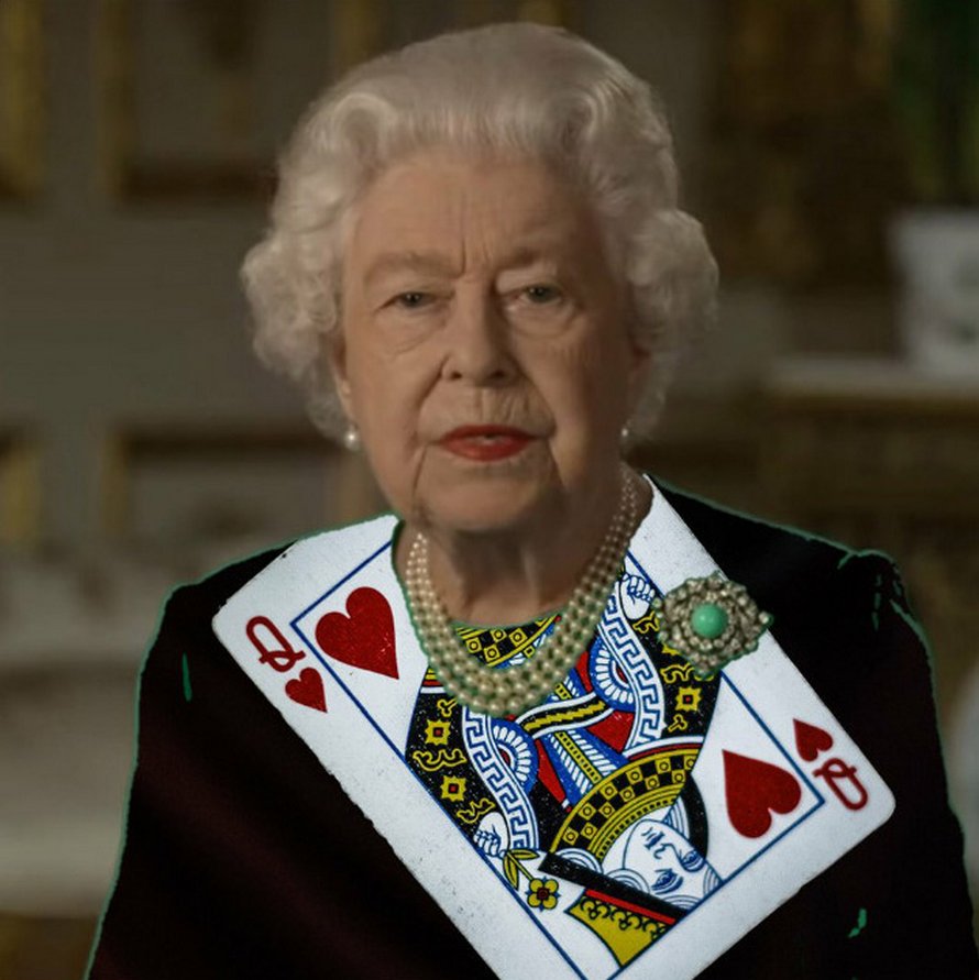 La reine d’Angleterre a prononcé un discours vêtue d’un habit vert et les photoshopeurs ont immédiatement su quoi faire