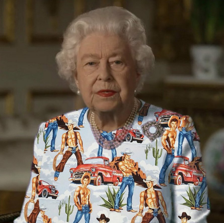La reine d’Angleterre a prononcé un discours vêtue d’un habit vert et les photoshopeurs ont immédiatement su quoi faire