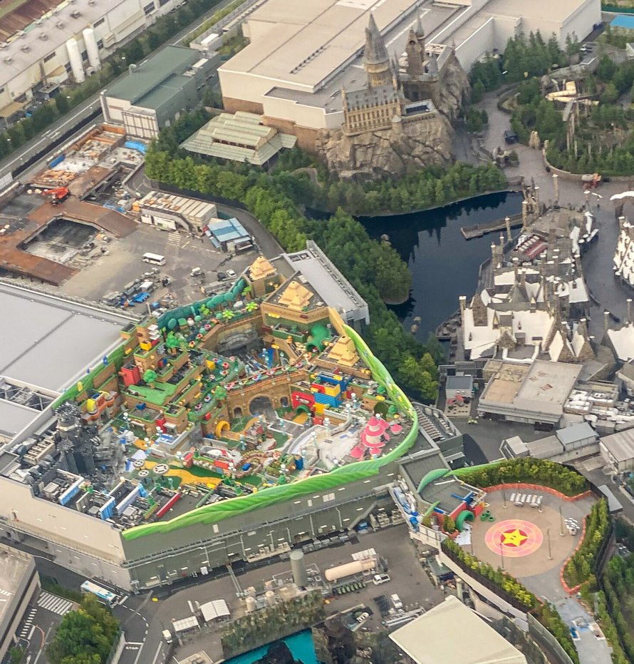 Les photos aériennes secrètes du parc à thème Super Nintendo World sont spectaculaires
