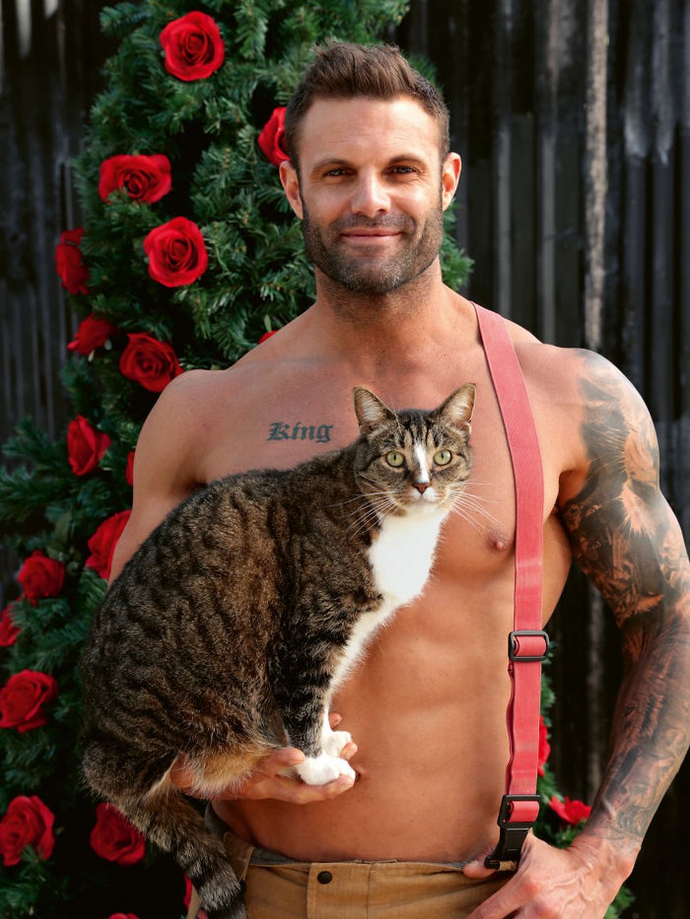 Des Pompiers Australiens Posent Pour Leur Calendrier De Charite 21 Pour Soigner Les Animaux Sauvages Blesses Lors Des Recents Incendies Ipnoze Des Pompiers Australiens Posent Pour Leur Calendrier De Charite 21 Pour Soigner Les Animaux Sauvages Blesses Lors Des Recents Incendies Ipnoze