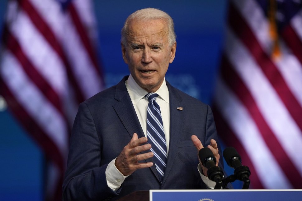 Biden a maintenant une avance de 5 millions de votes populaires sur Trump