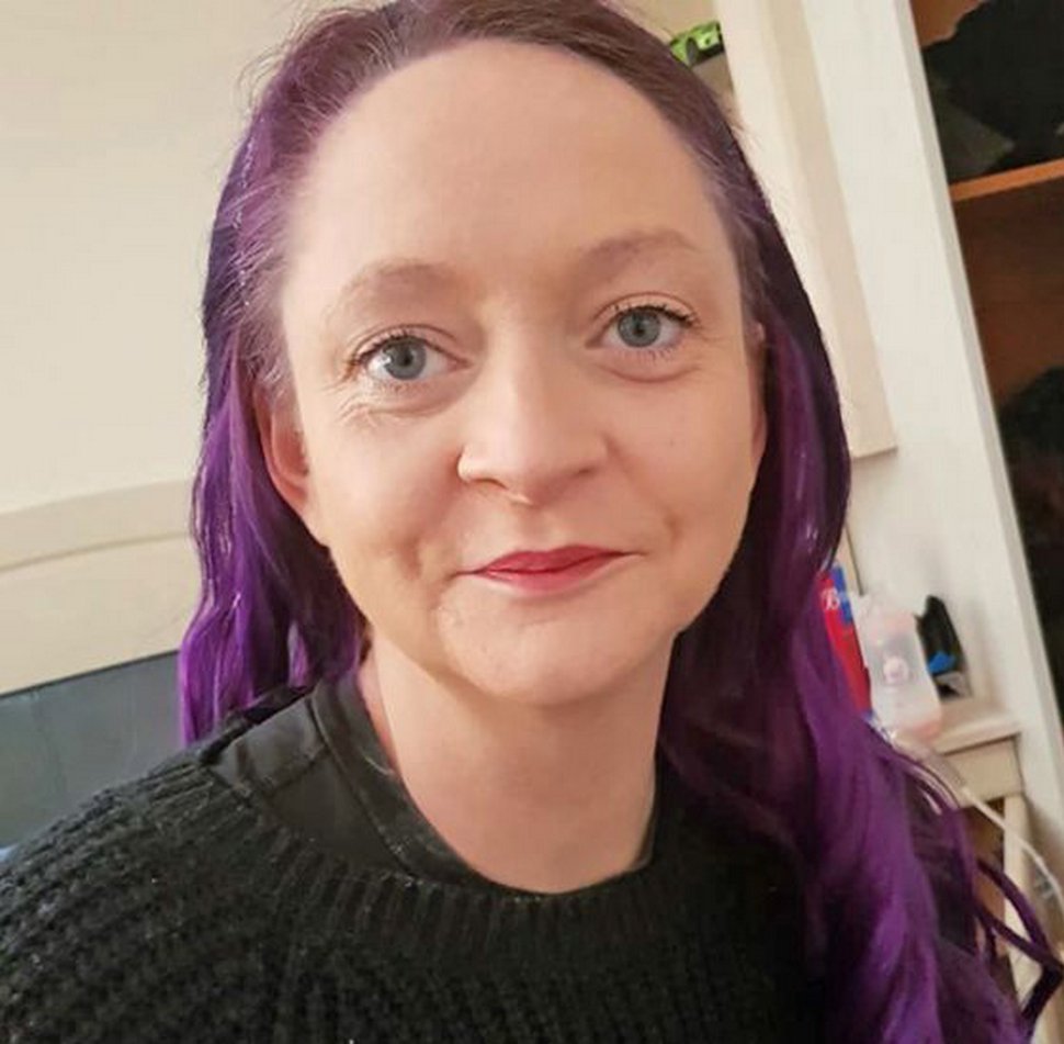 Cette mère est tombée amoureuse du meilleur ami de son fils