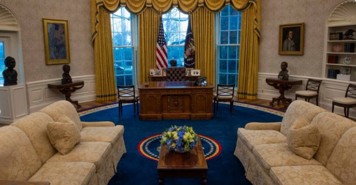 18 photos qui montrent les différences entre le Bureau ovale de Biden et celui de Trump
