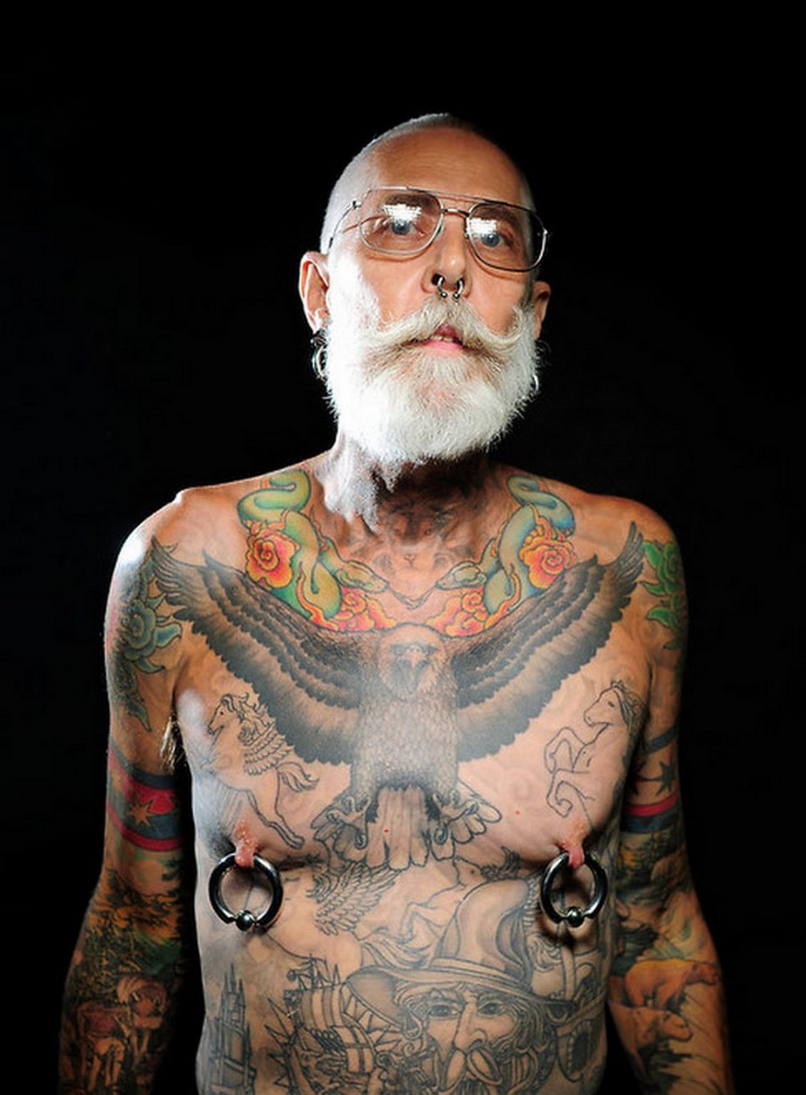 22 personnes âgées tatouées qui répondent à la question éternelle à quoi ressembleront vos