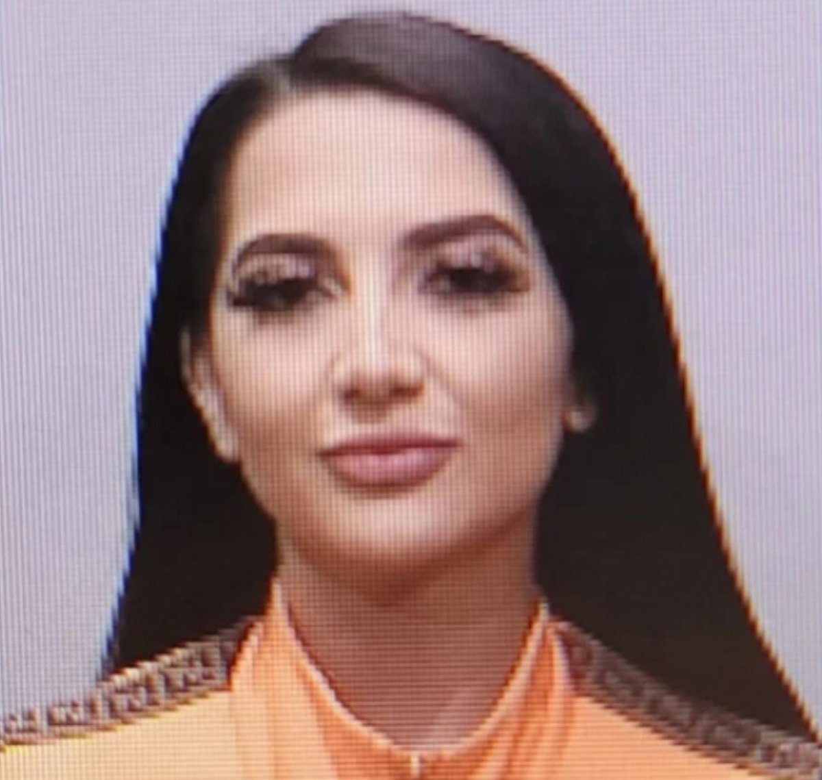 Cette femme qui a toussé sur un chauffeur Uber et lui a arraché son masque a été accusée