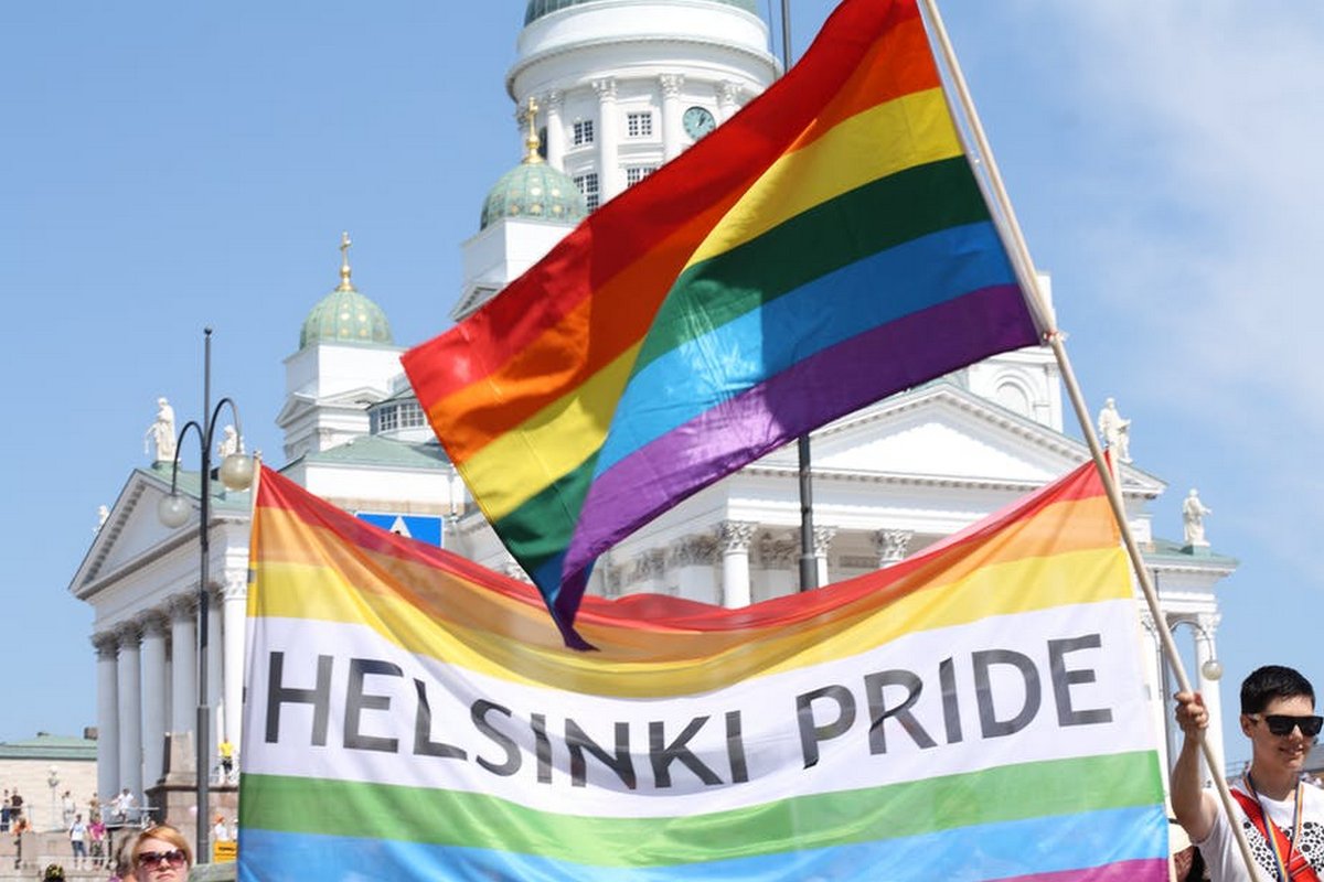 Poutine interdit le mariage homosexuel en Russie et empêche les personnes transgenres d’adopter des enfants