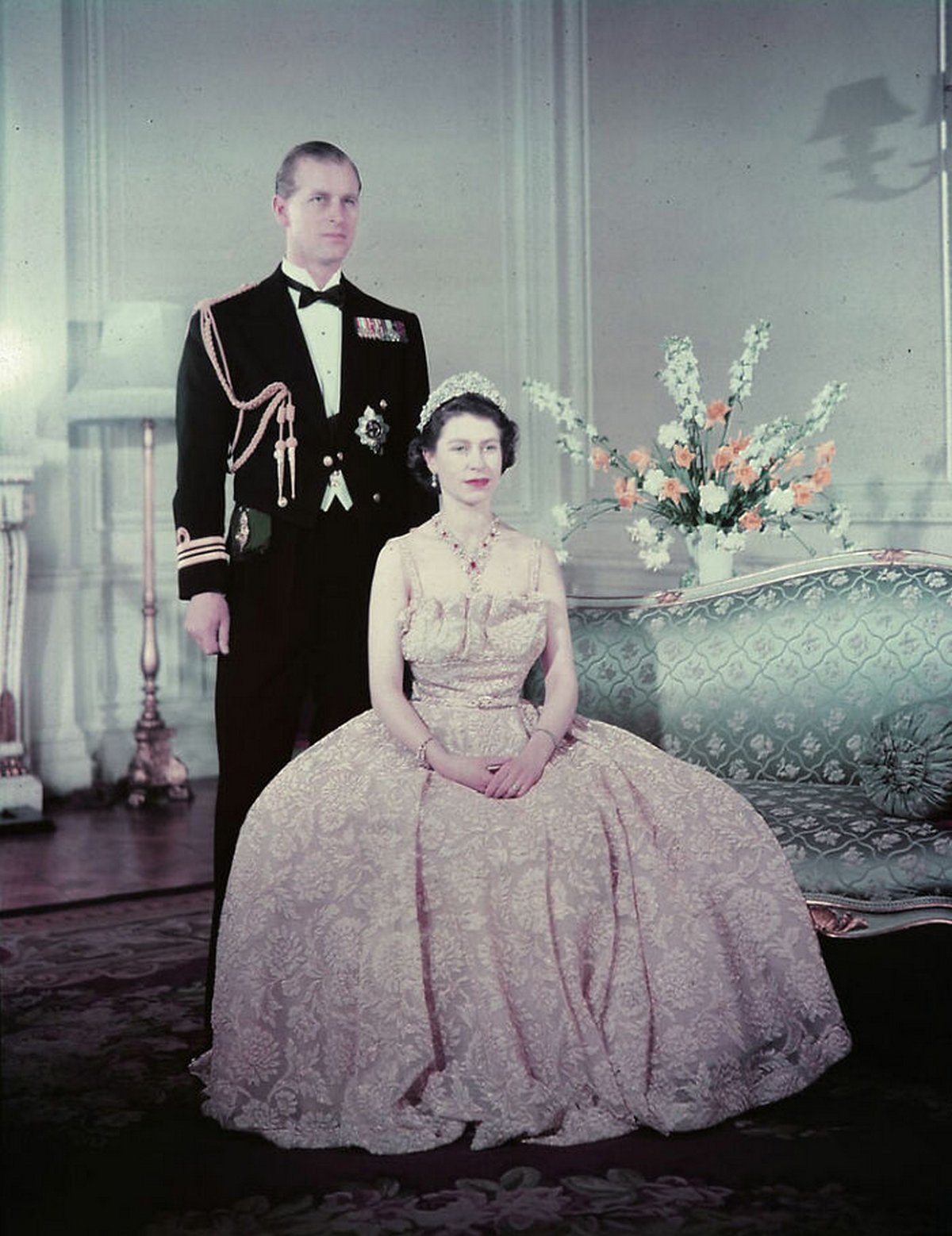 Voici des photos de la vie du prince Philip qui est décédé ce matin à l’âge de 99 ans