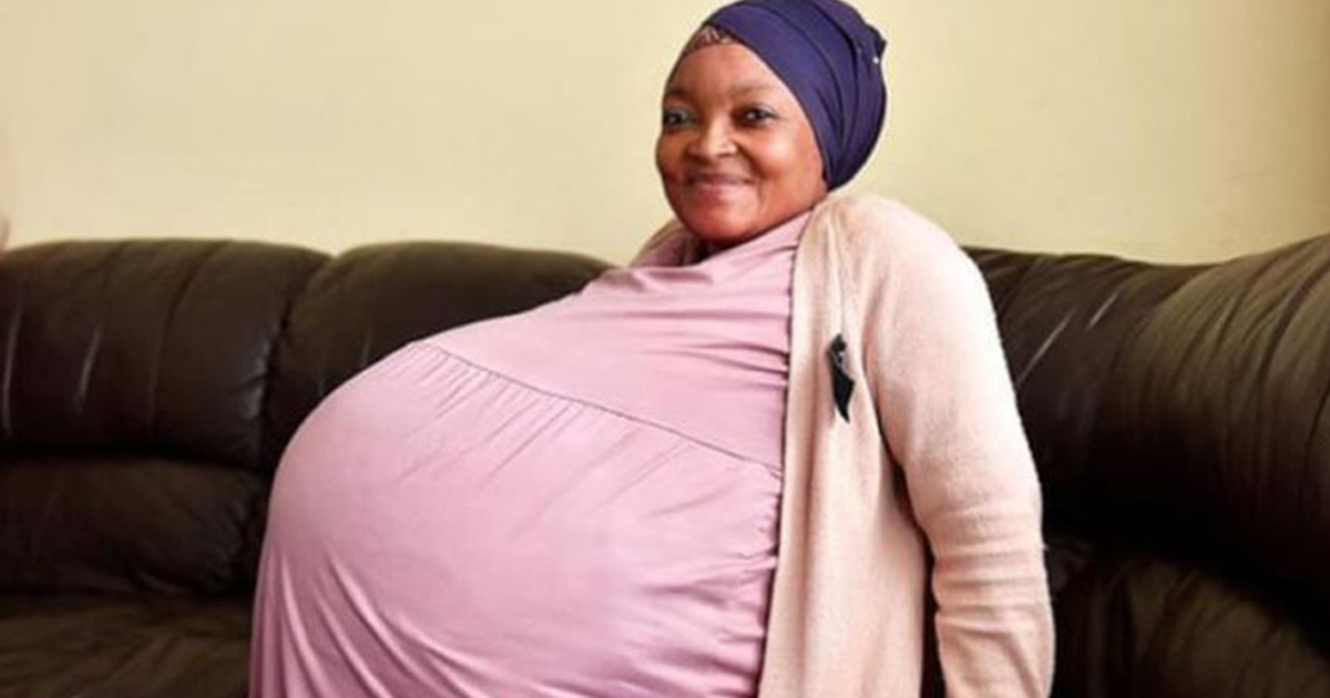 Cette femme a « battu le record du monde » après avoir donné naissance à 10 bébés